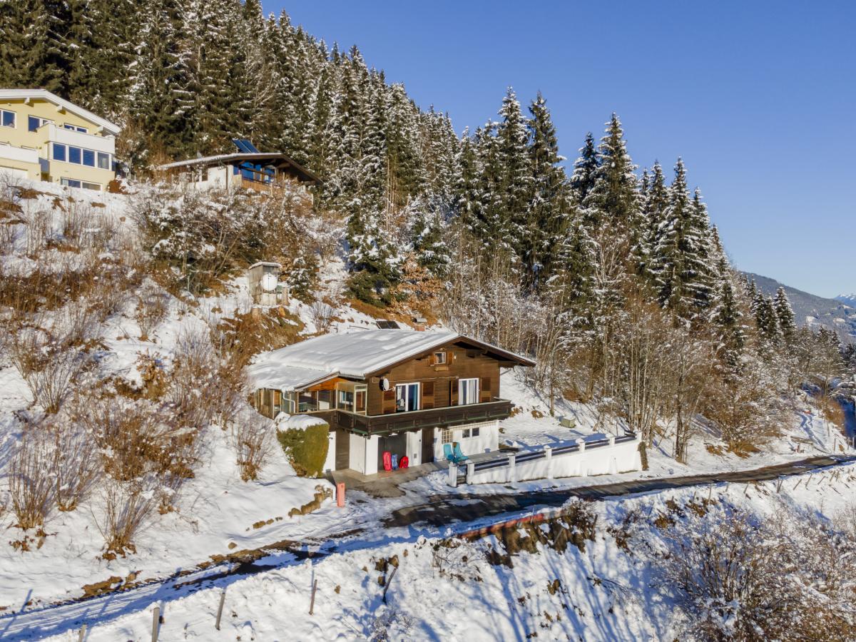 Exterior Winter