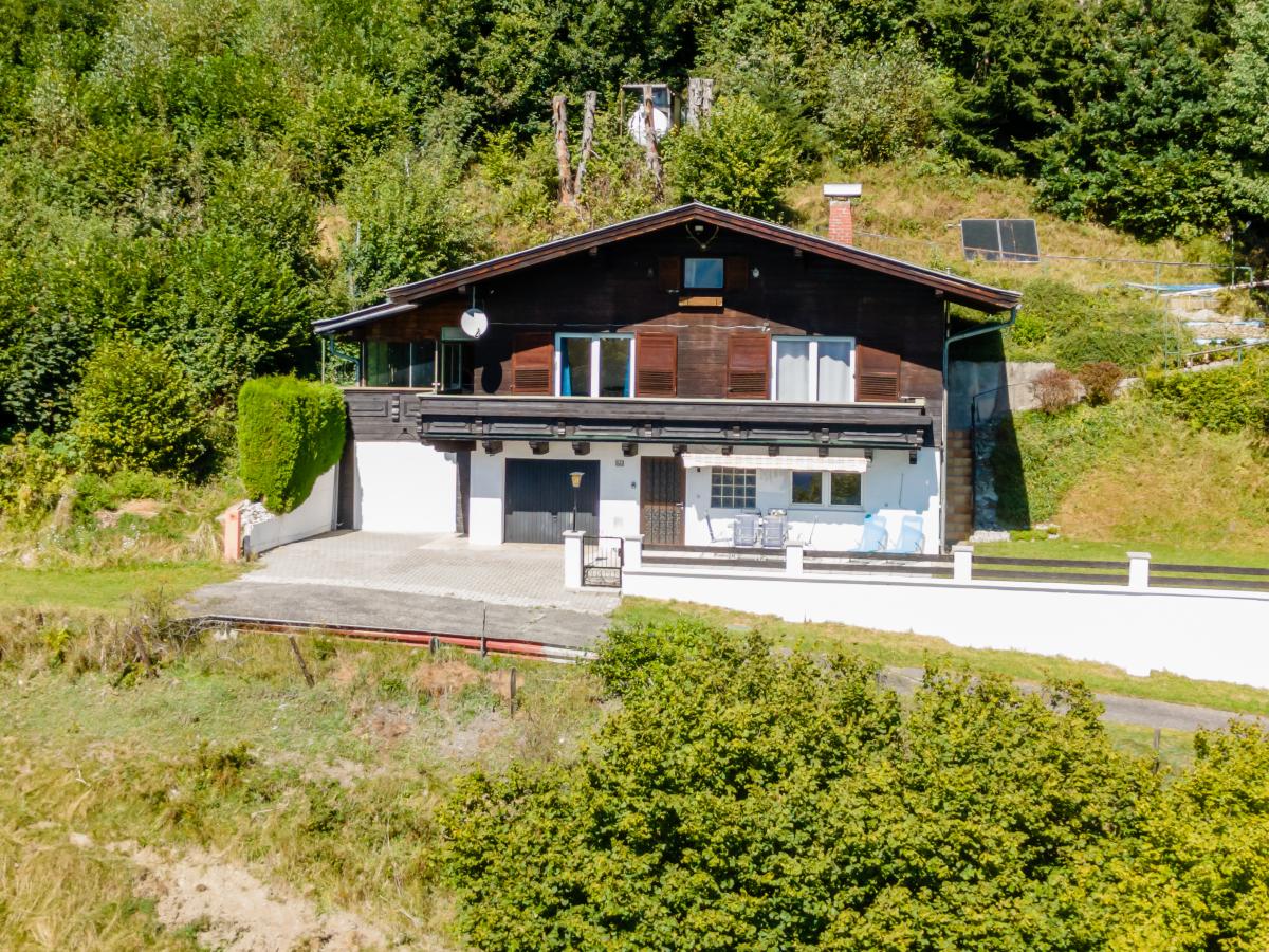 Exterior Summer
