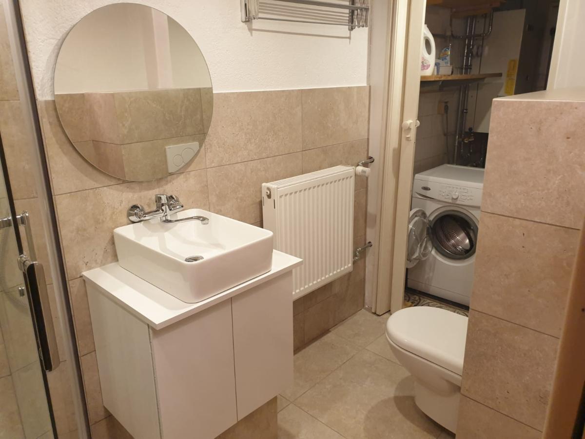 Bath Room