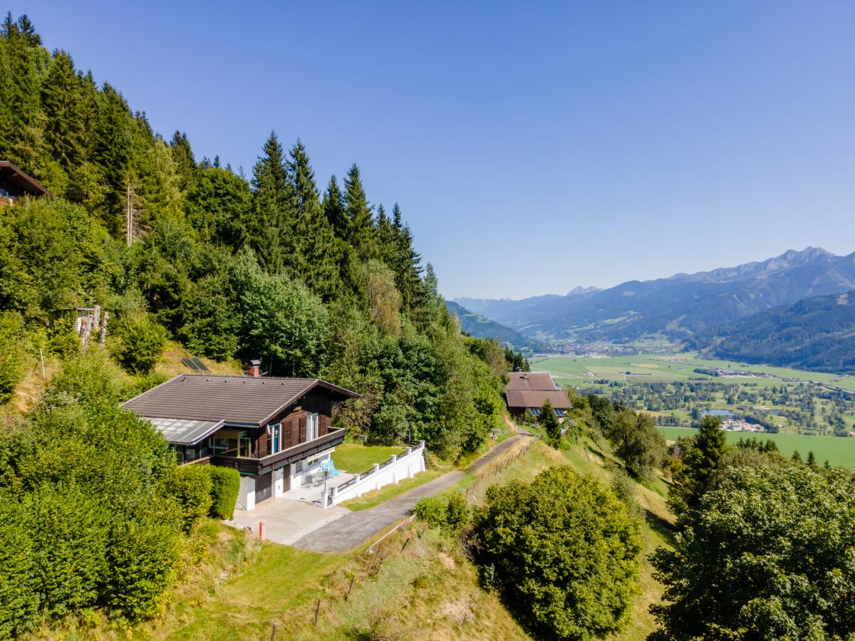 Exterior Summer
