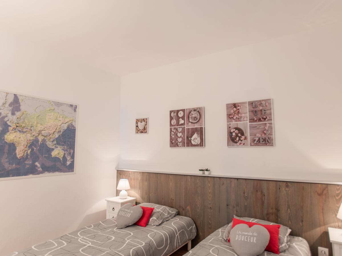Bed Room