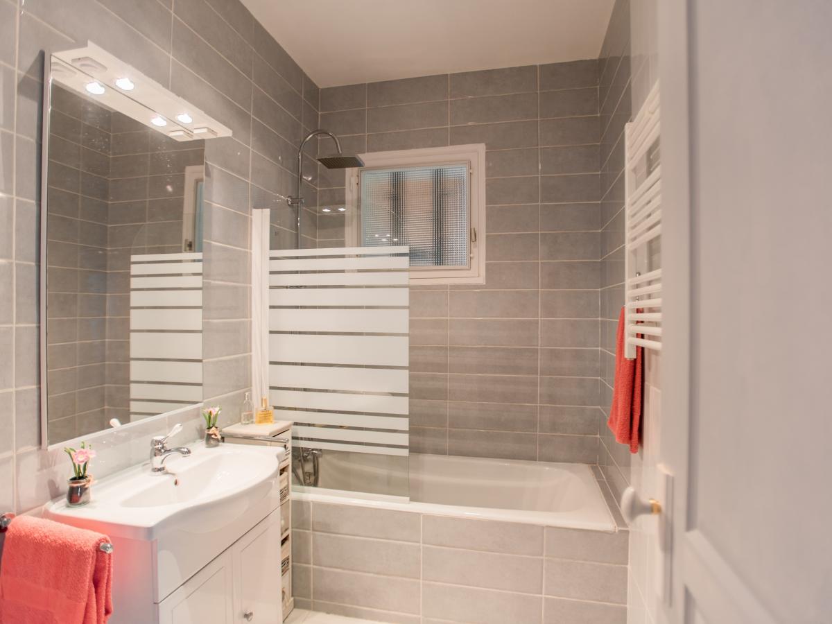 Bath Room