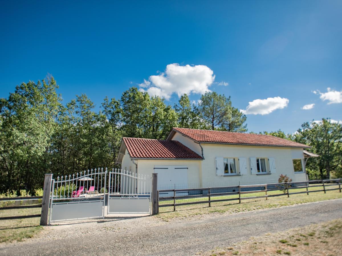 Exterior Summer