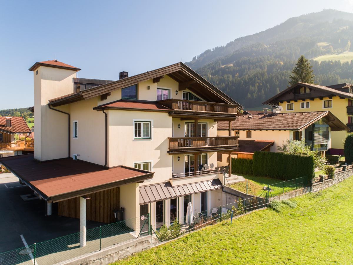 Villa photo 1