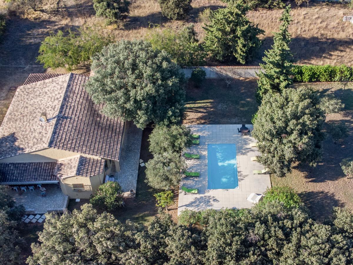 Villa photo 1