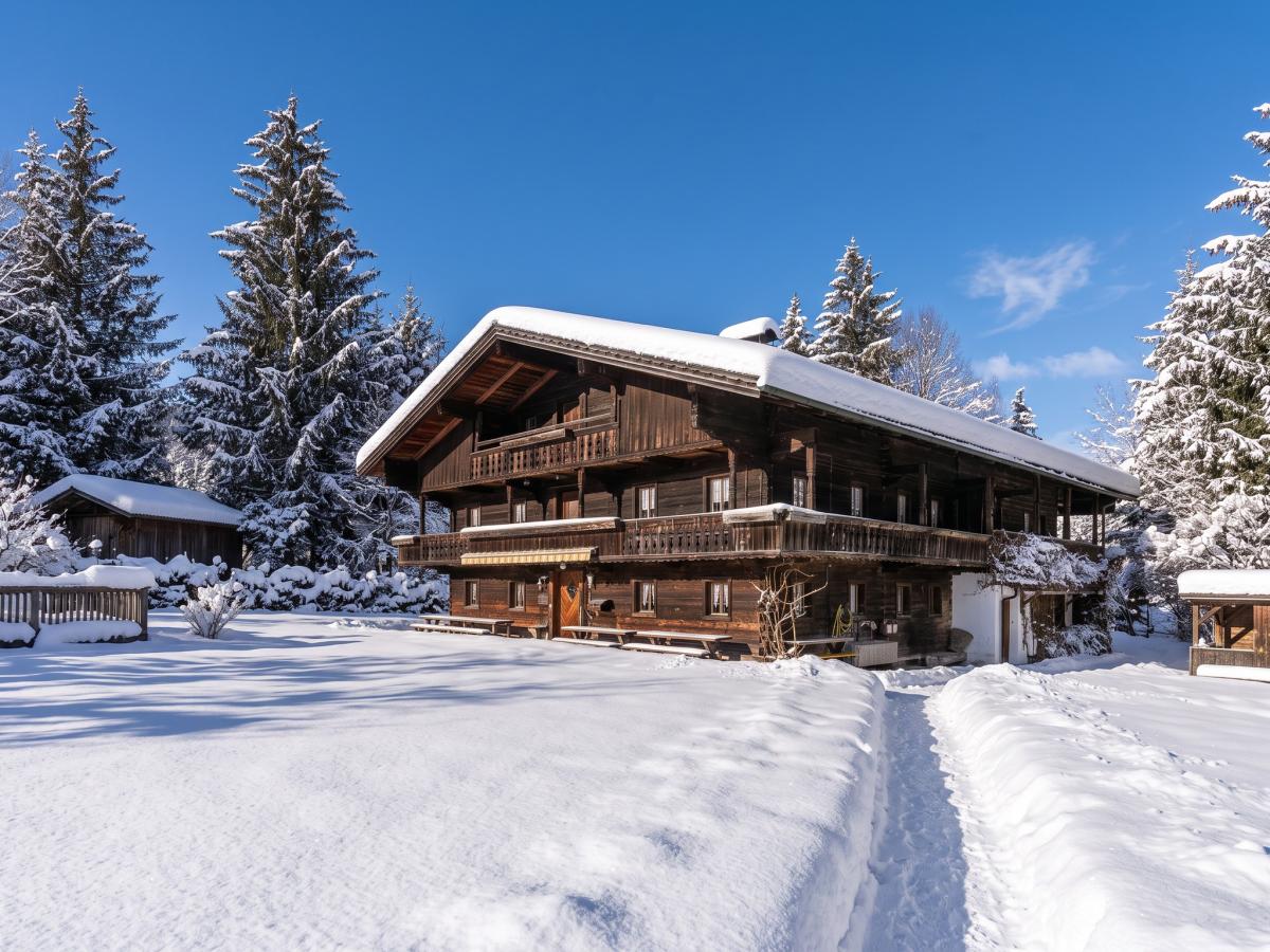 Exterior Winter
