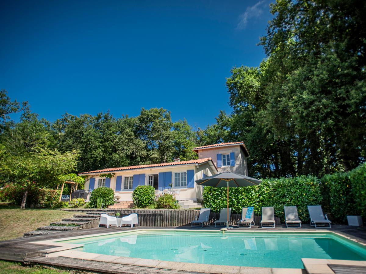 Villa photo 1