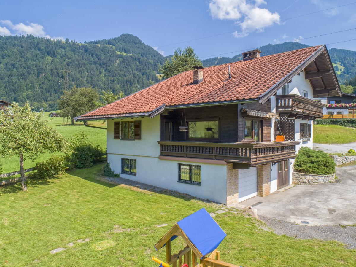 Villa photo 1
