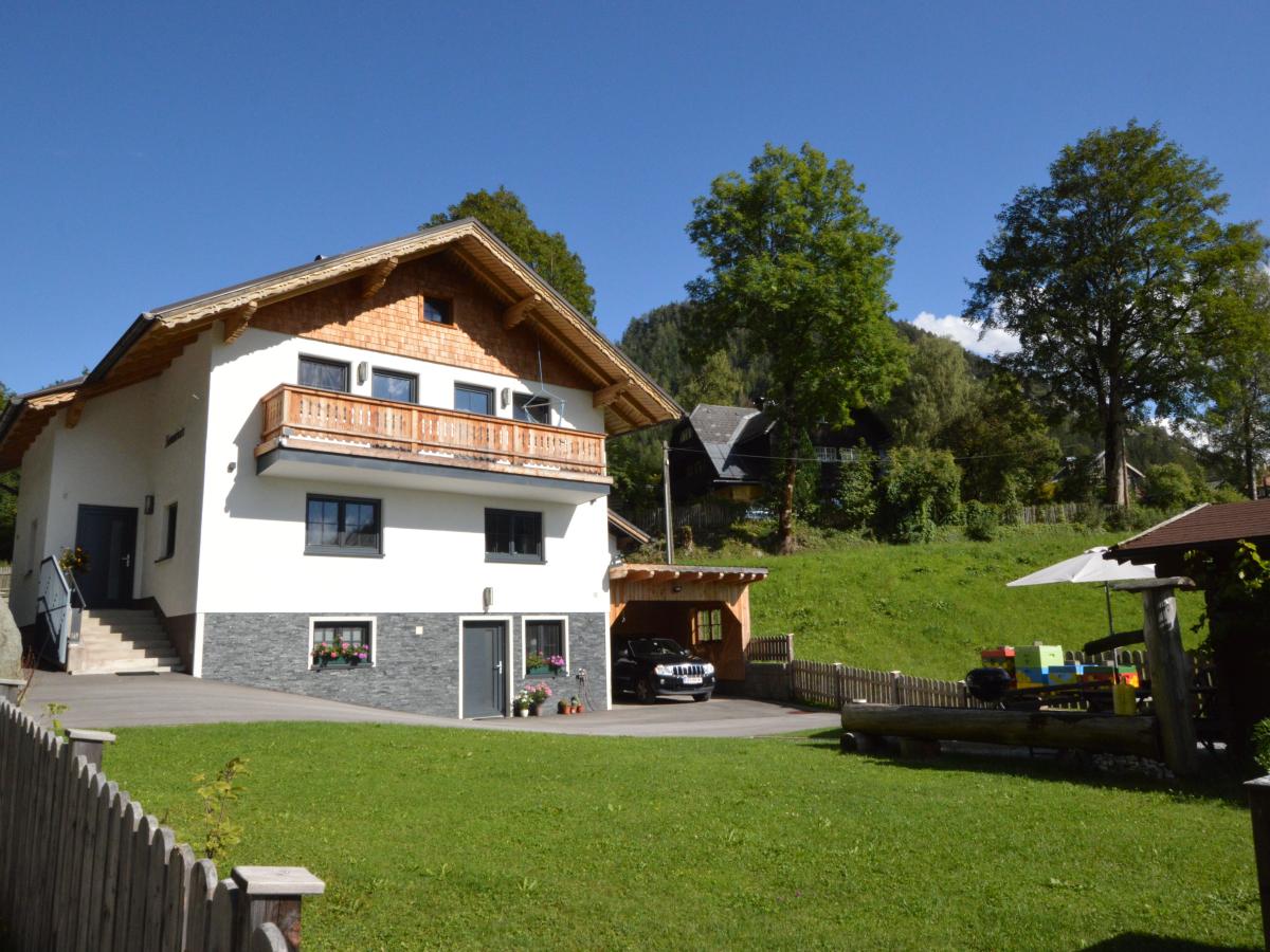 Villa photo 1