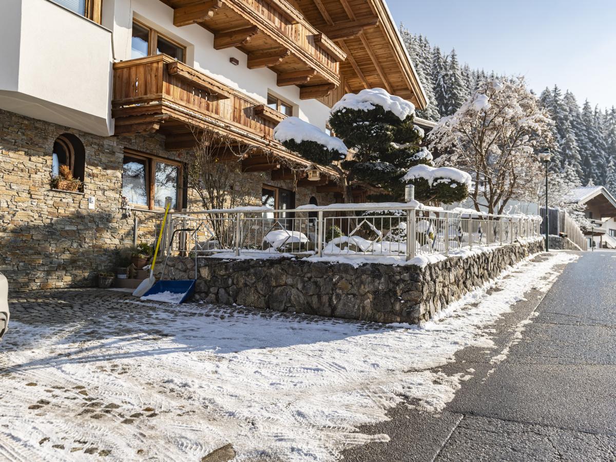 Exterior Winter