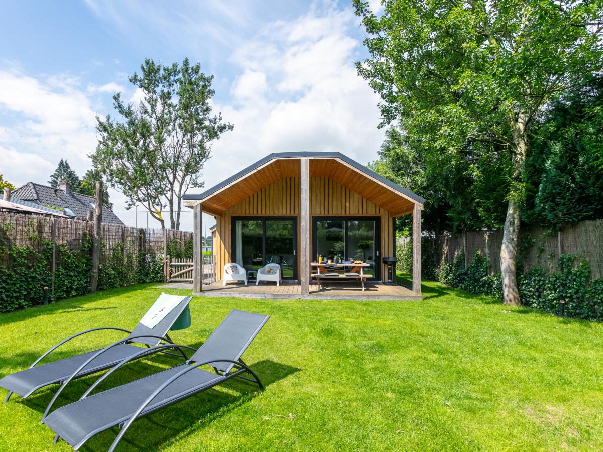 Exterior Summer
