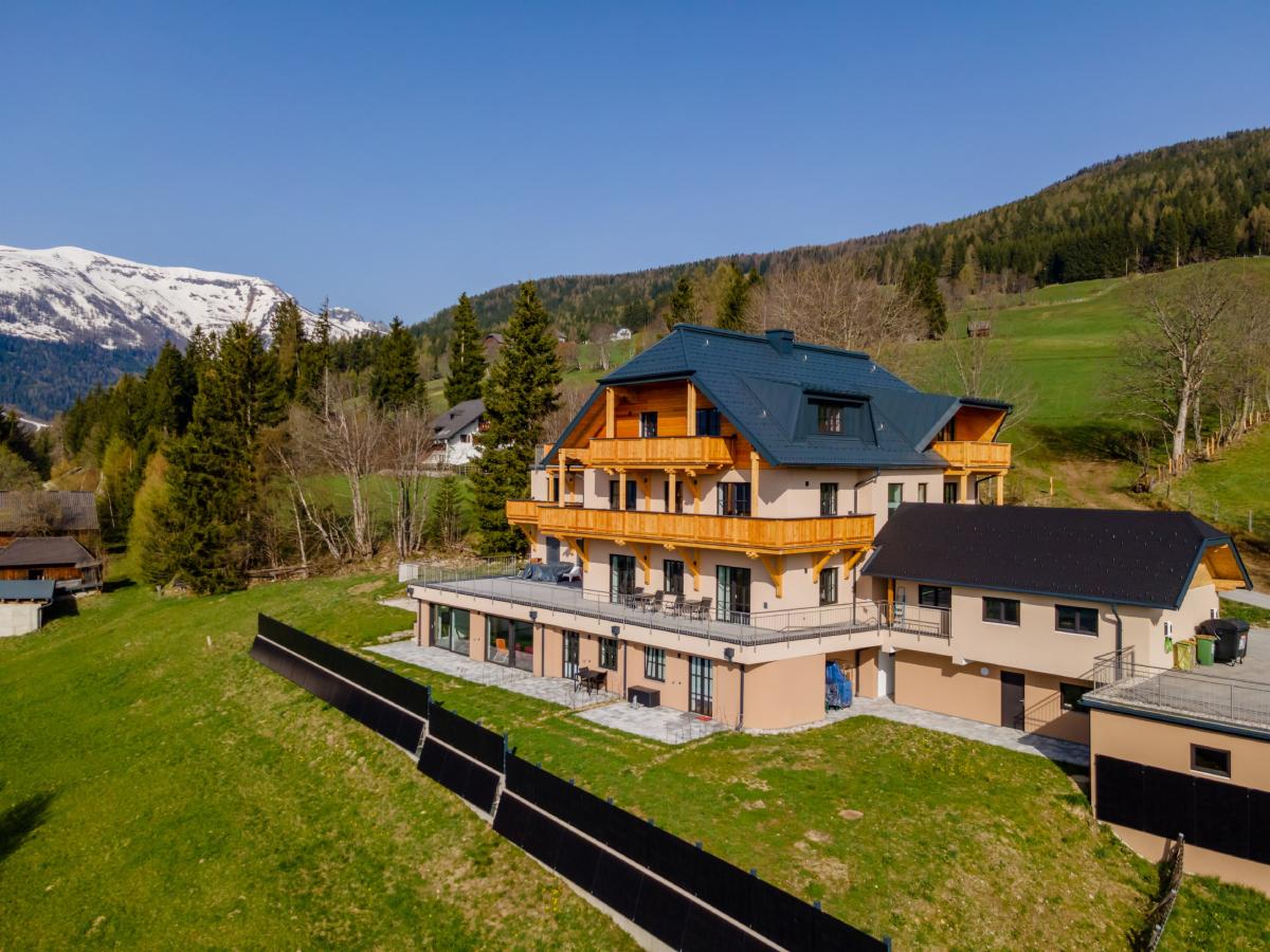 Villa photo 1