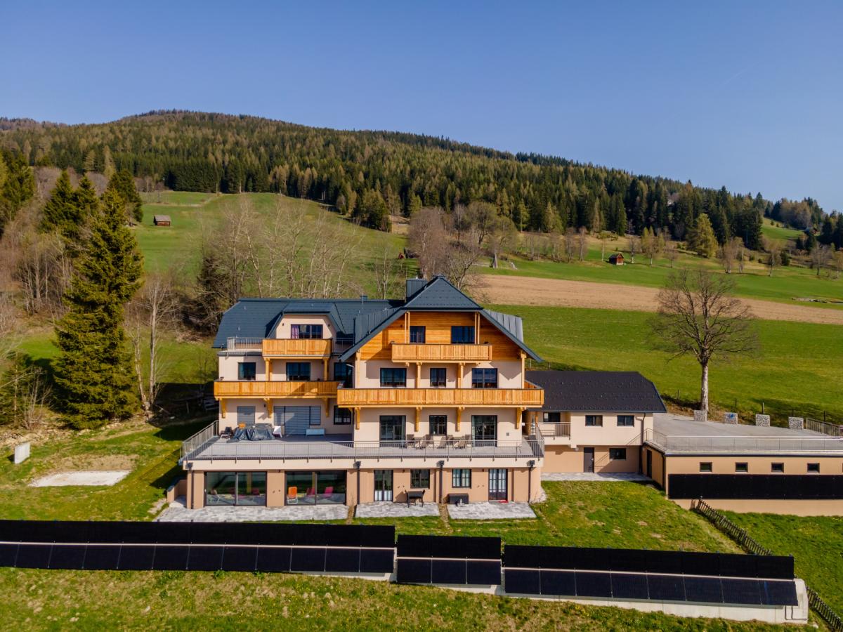 Villa photo 1