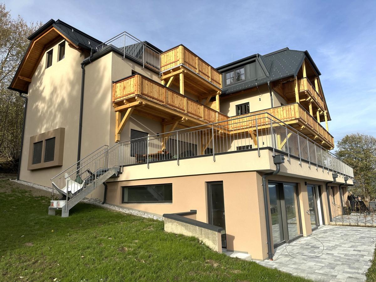 Exterior Summer