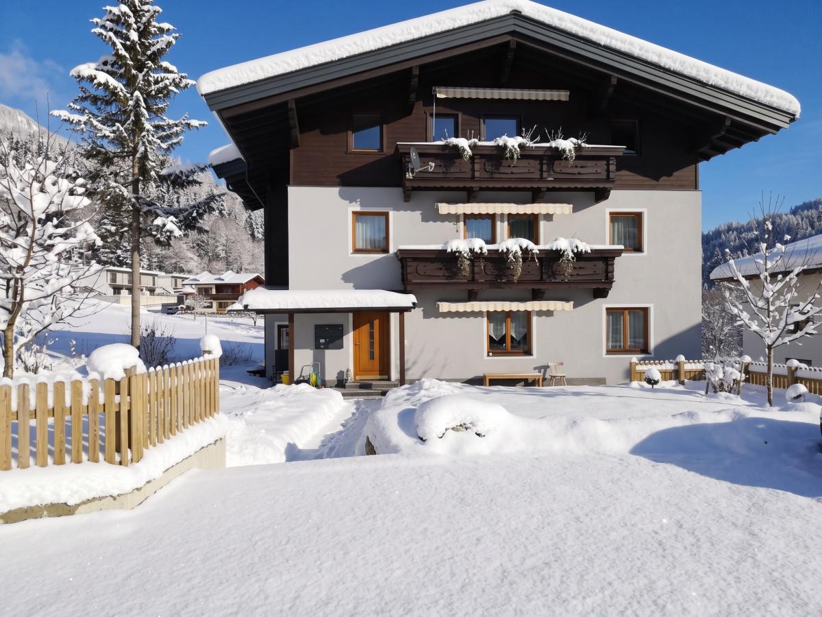 Villa photo 1