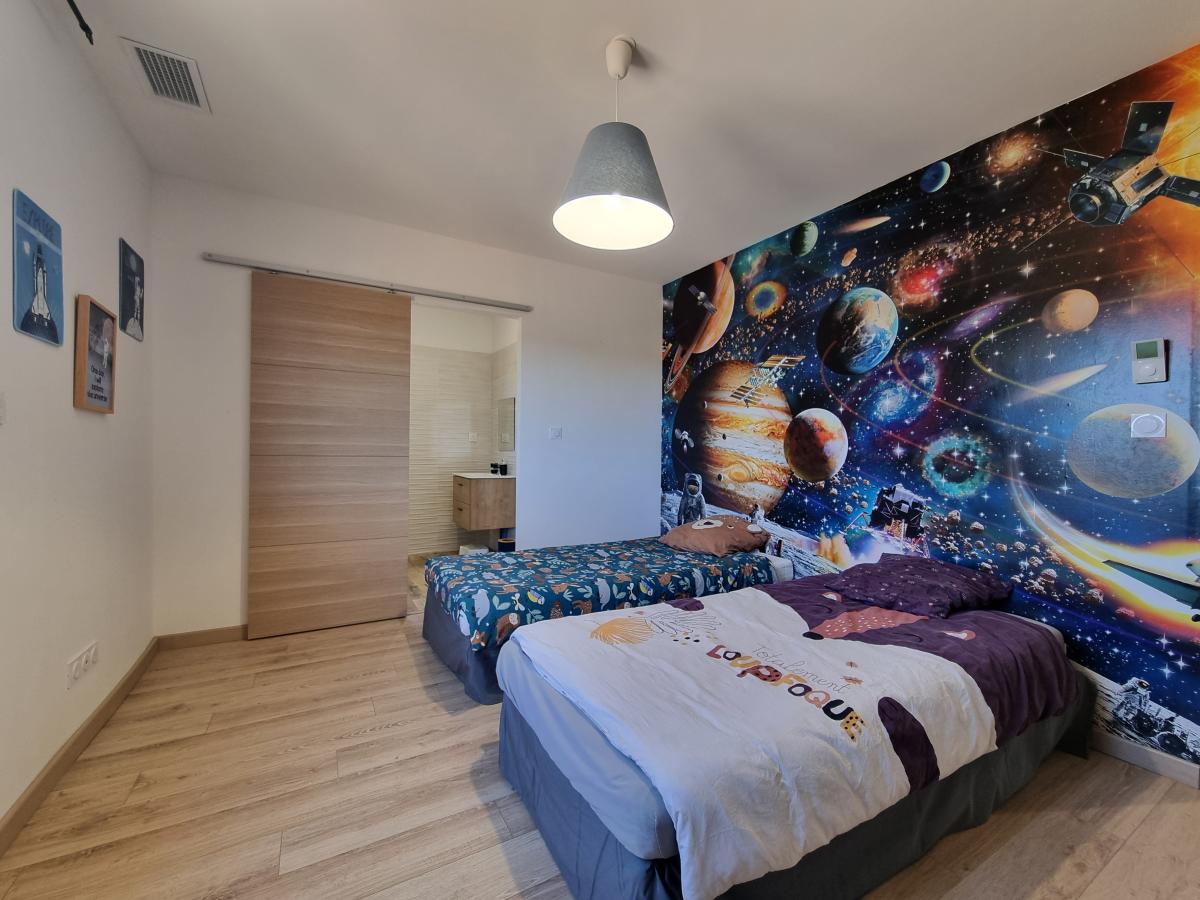 Bed Room
