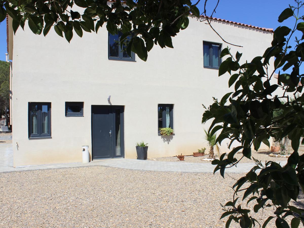 Exterior Summer
