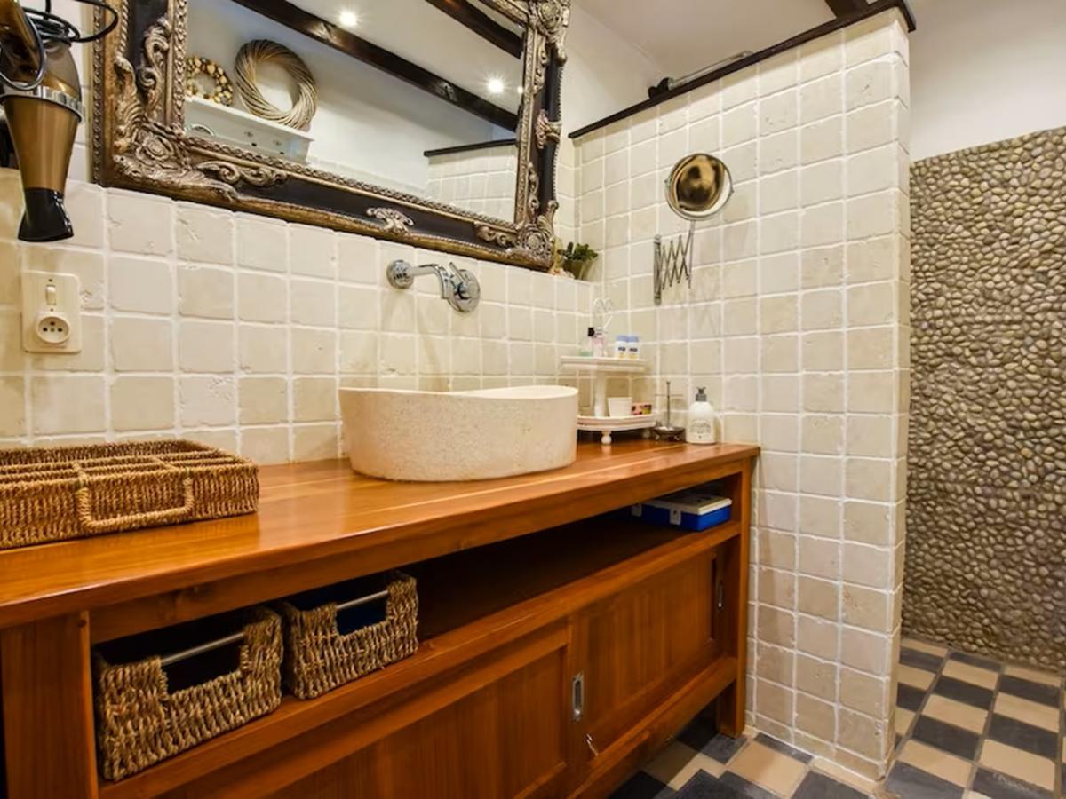 Bath Room
