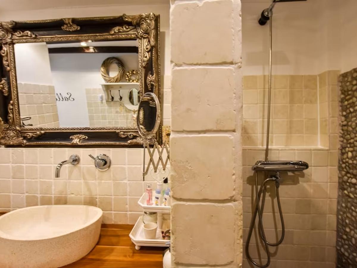 Bath Room