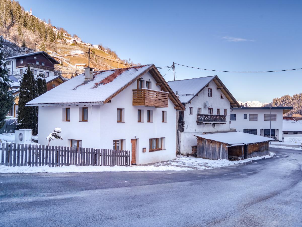 Exterior Winter