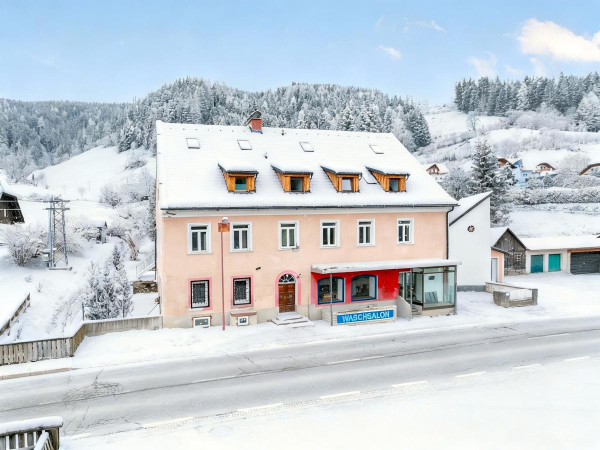 Villa photo 1