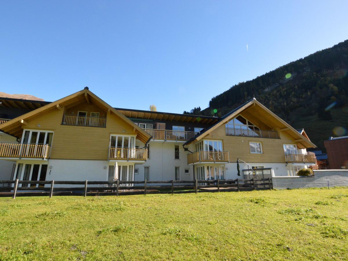 Villa photo 1