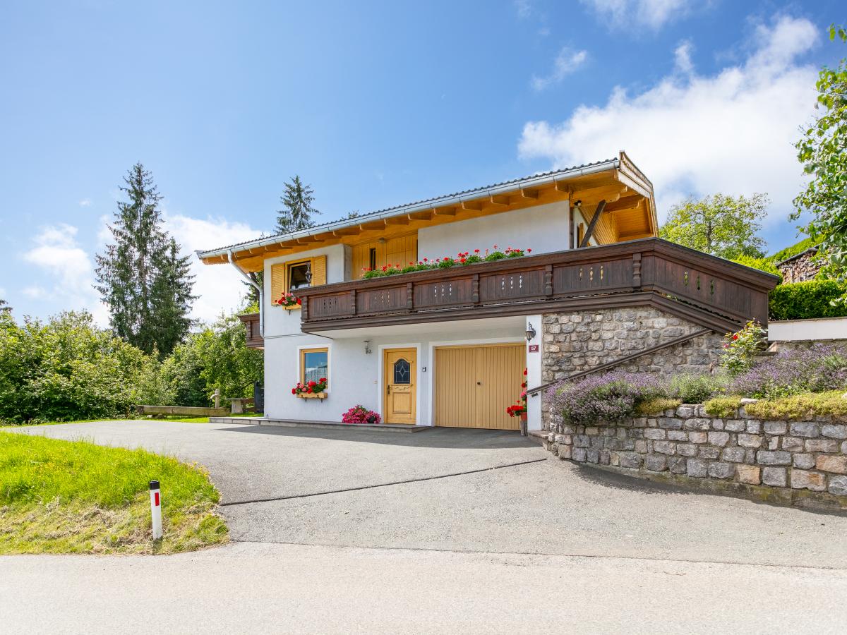 Exterior Summer