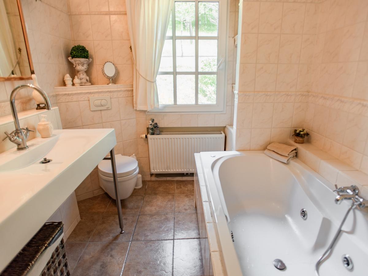 Bath Room