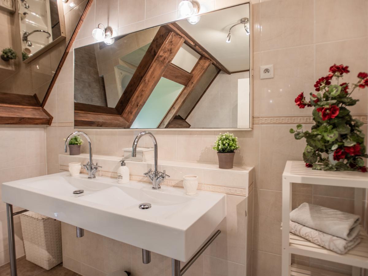 Bath Room