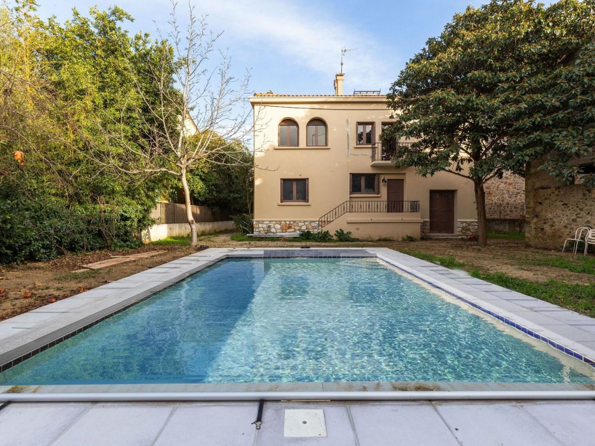 Villa photo 1