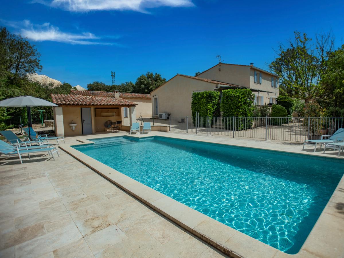 Villa photo 1