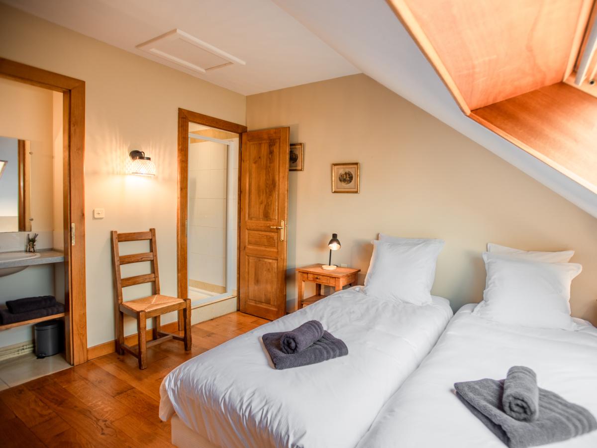 Bed Room
