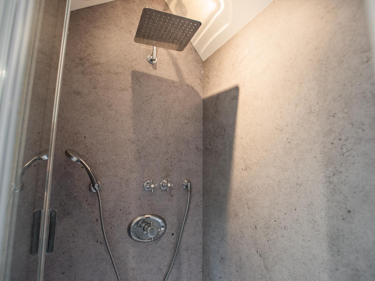 Bath Room