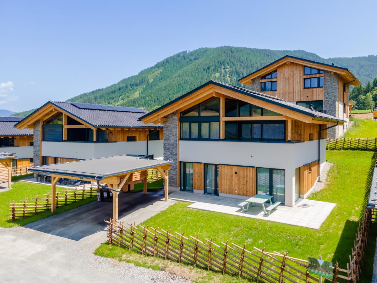 Villa photo 1