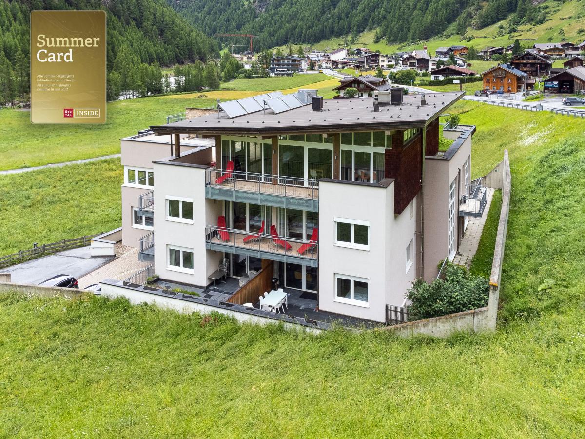 Villa photo 1