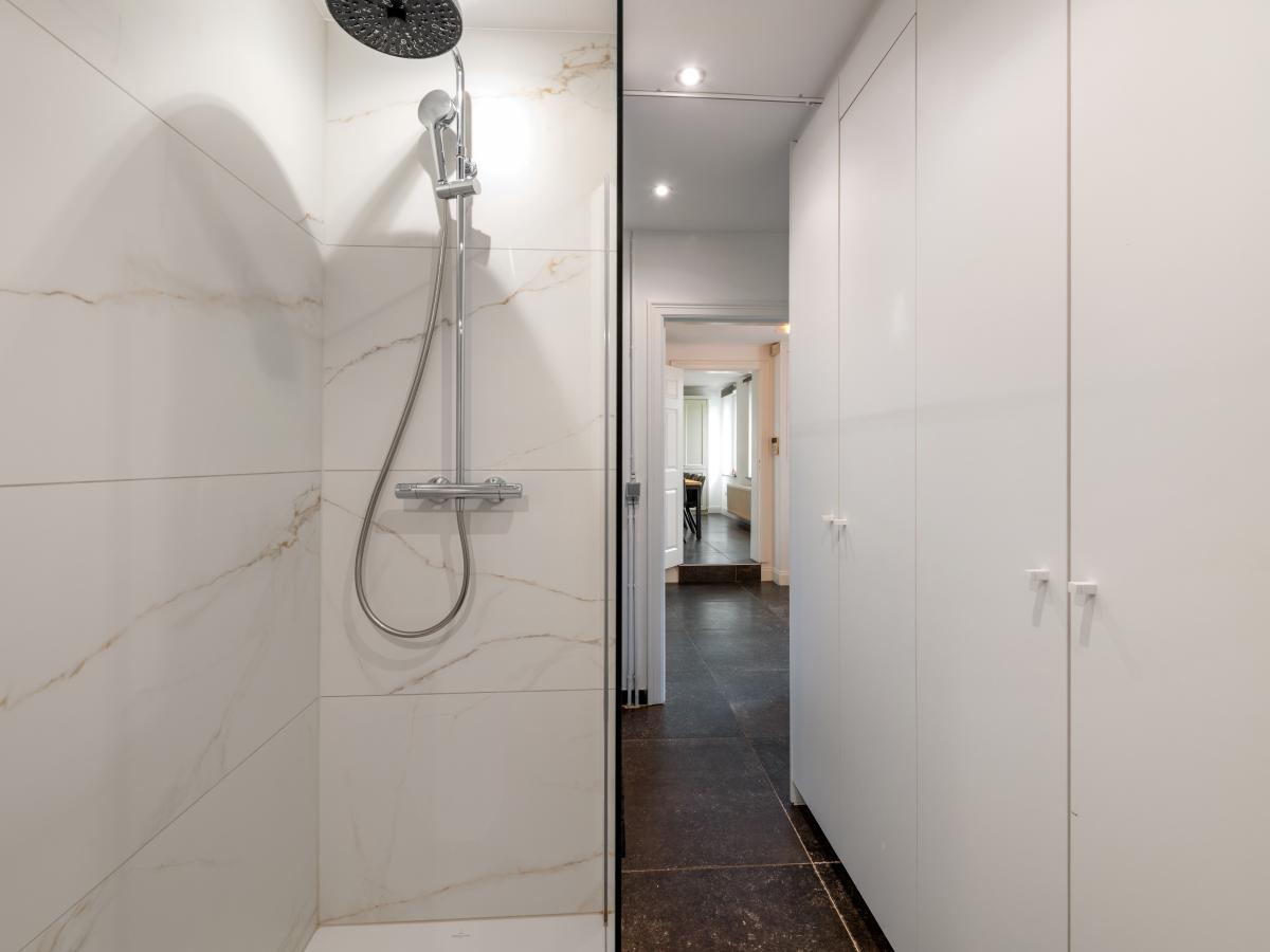 Bath Room