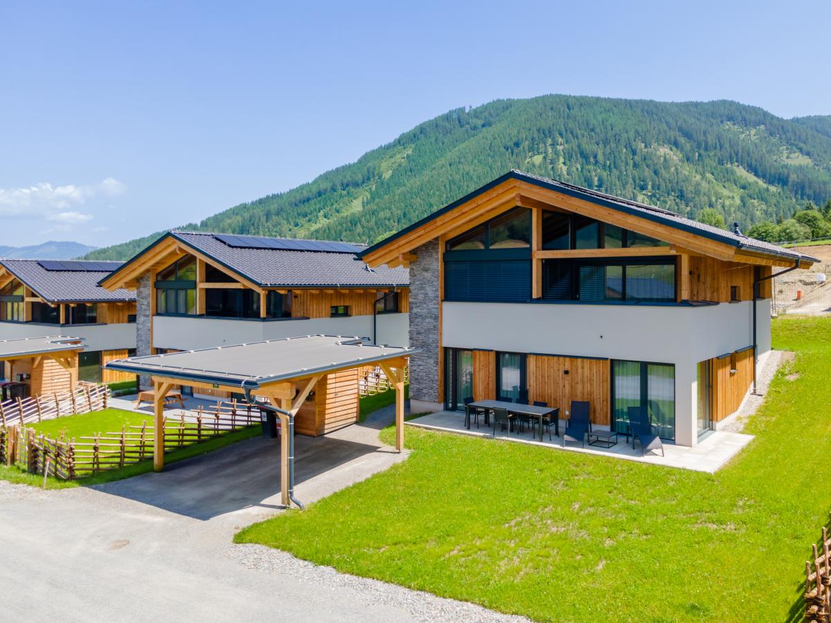 Villa photo 1
