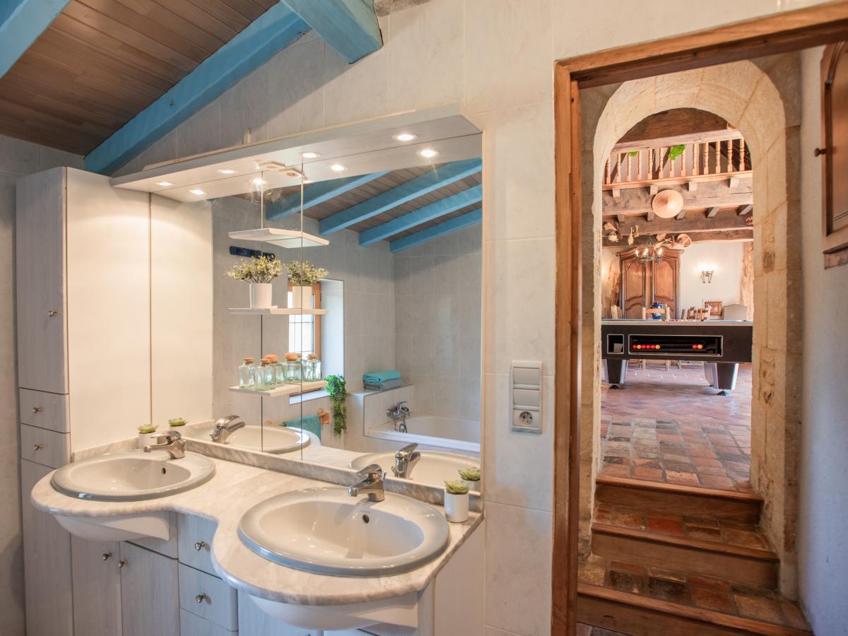 Bath Room