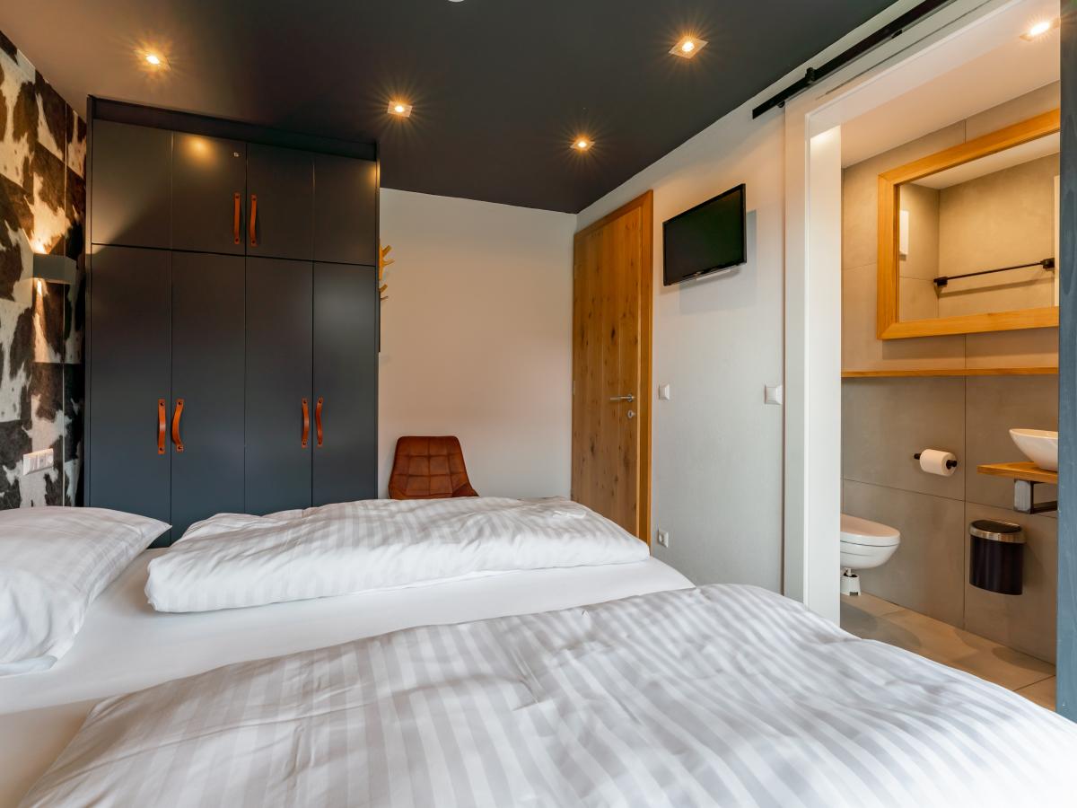 Bed Room