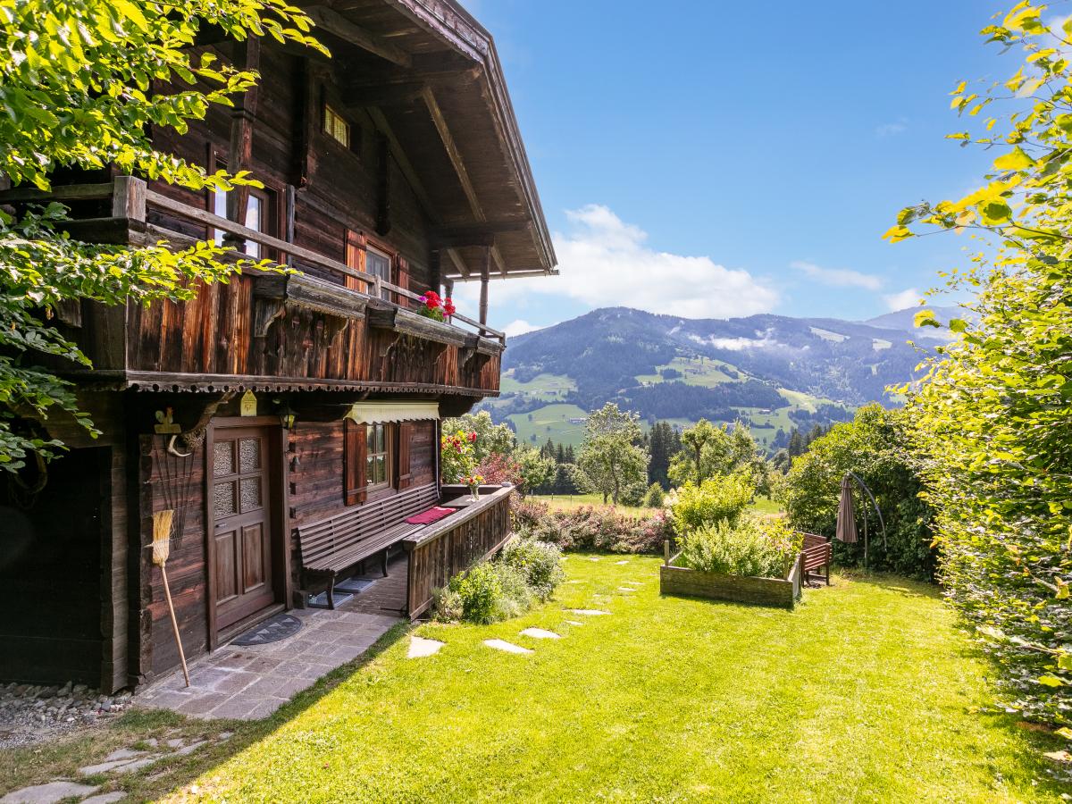 Exterior Summer