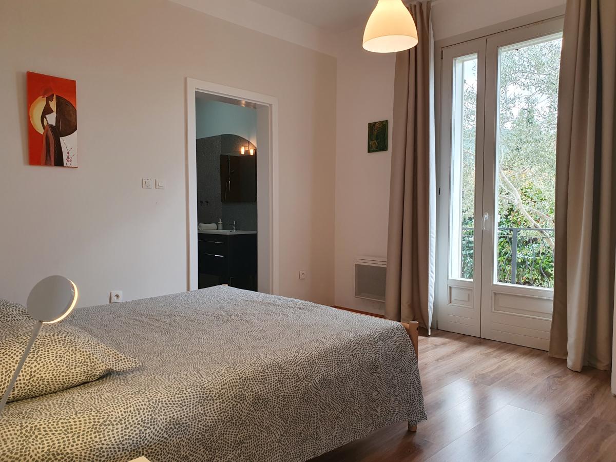 Bed Room