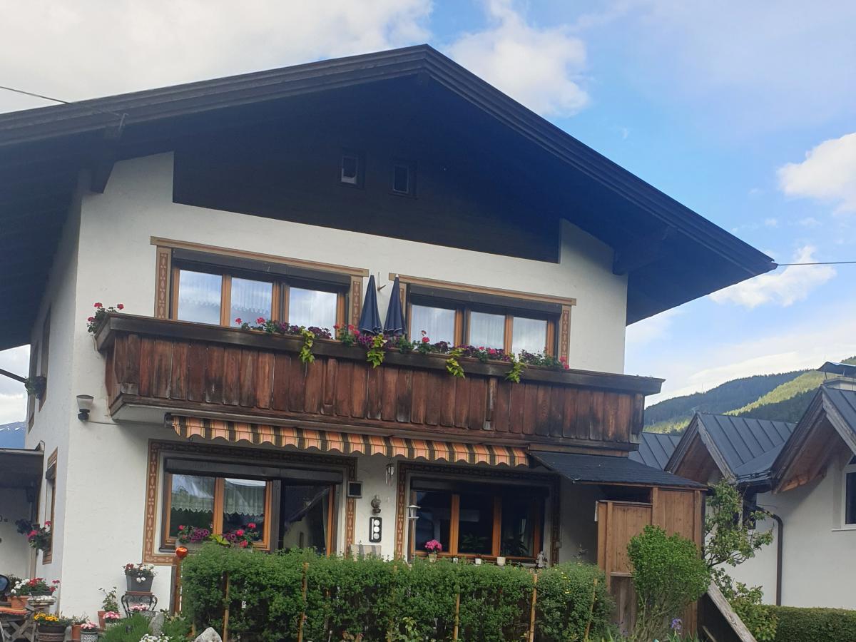 Exterior Summer