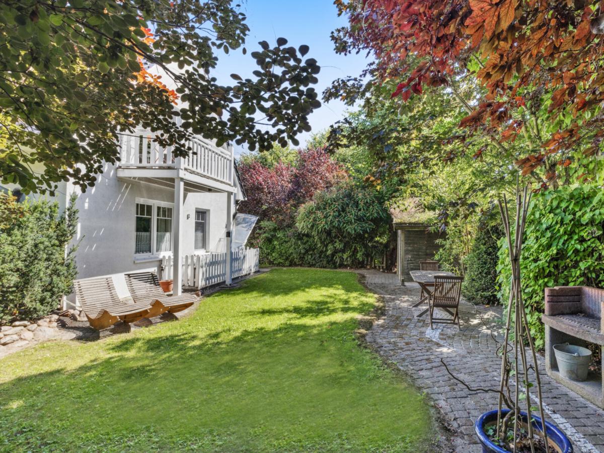 Villa photo 1