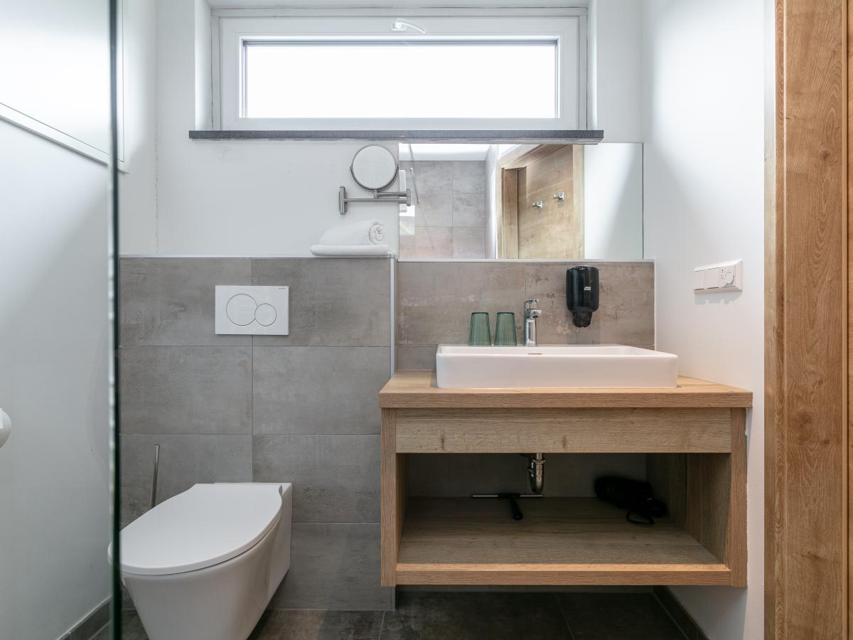 Bath Room