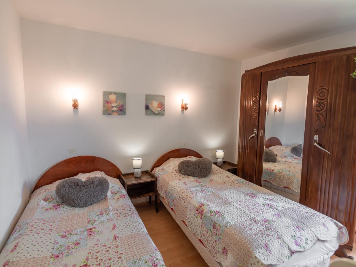 Bed Room