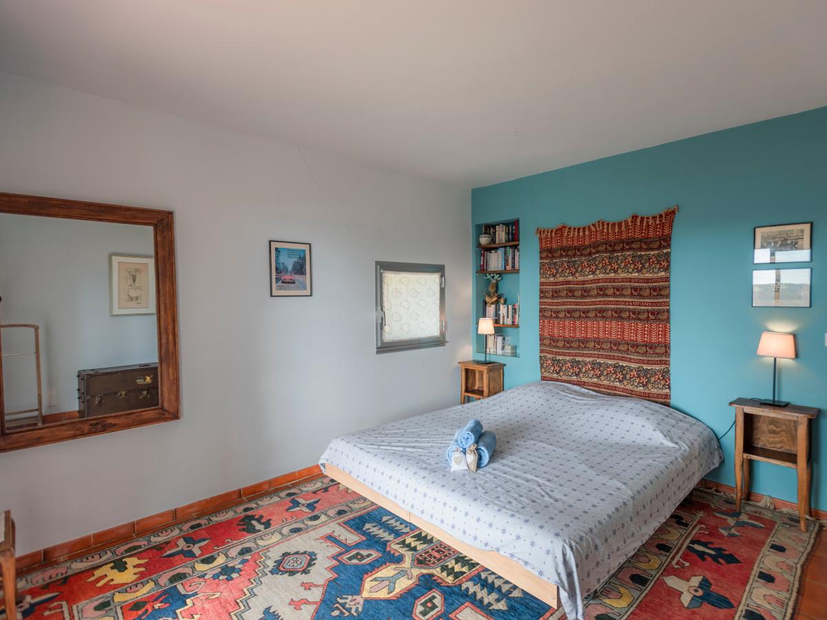 Bed Room