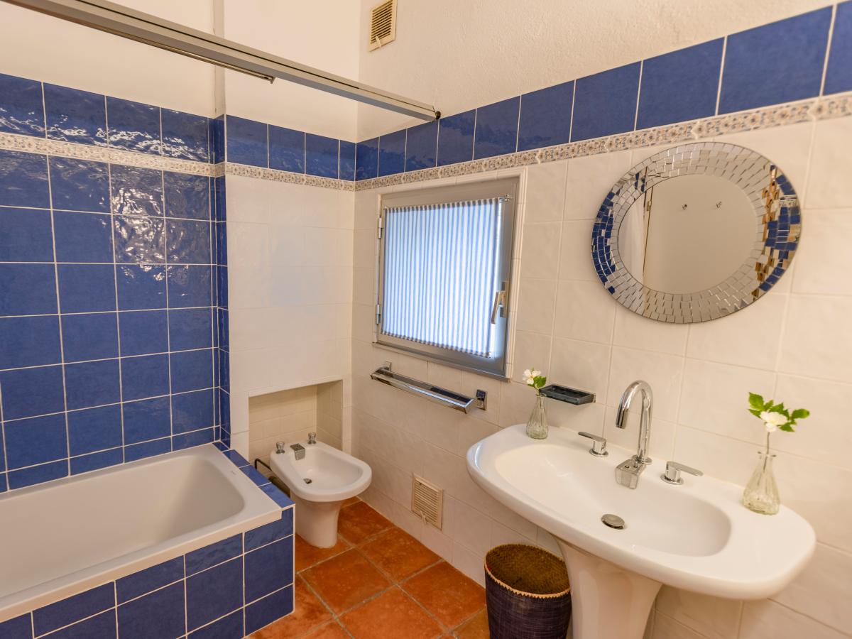 Bath Room
