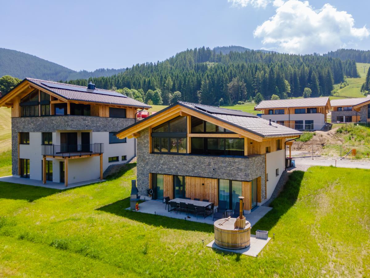 Exterior Summer