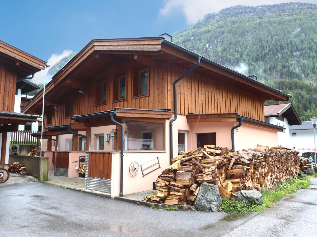 Exterior Summer