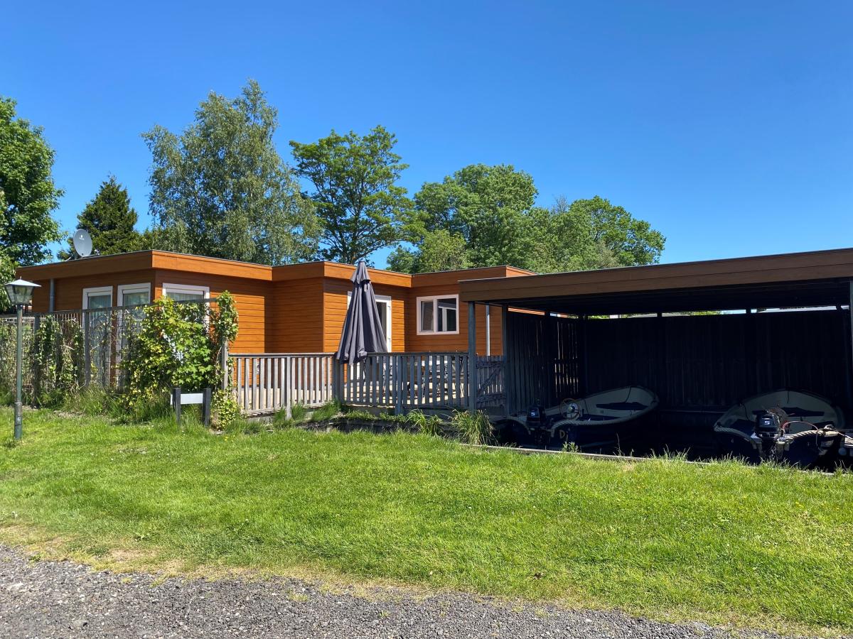 Exterior Summer